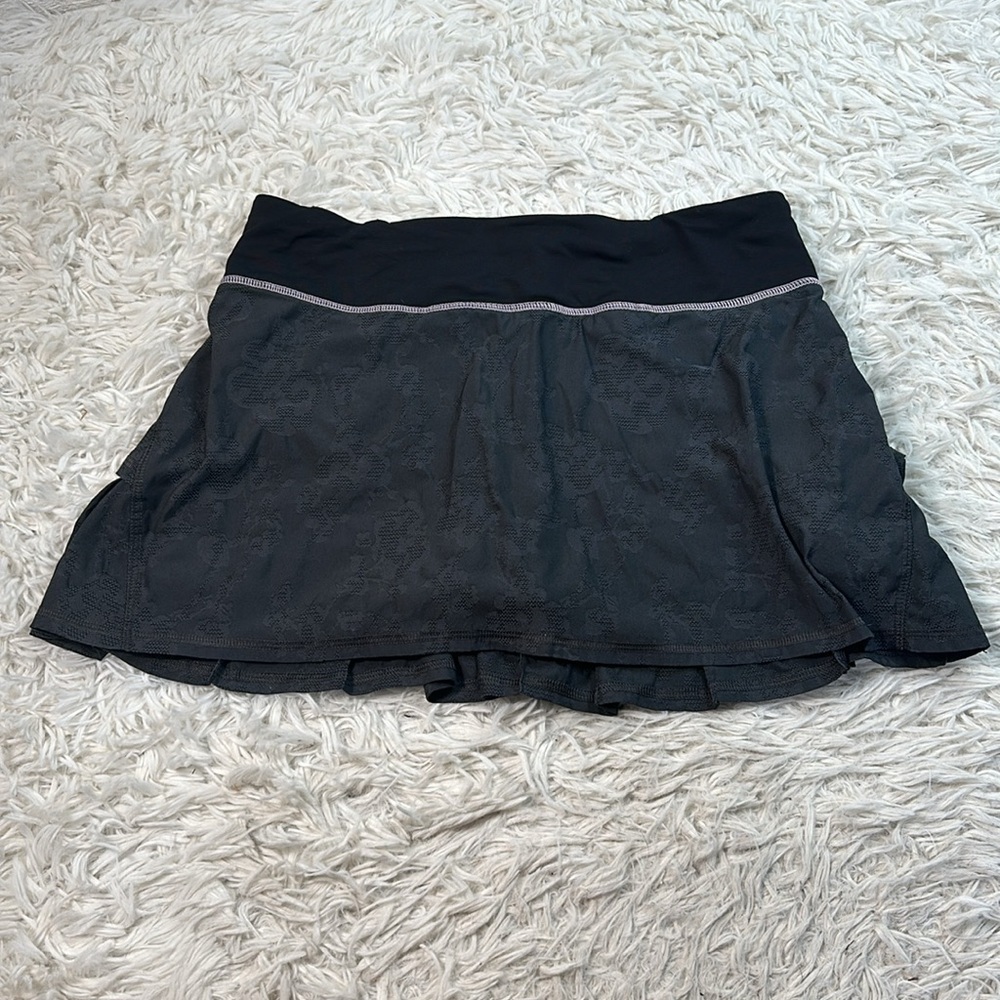 Lululemon Run: Pace Setter Skirt Black / Blush Quartz